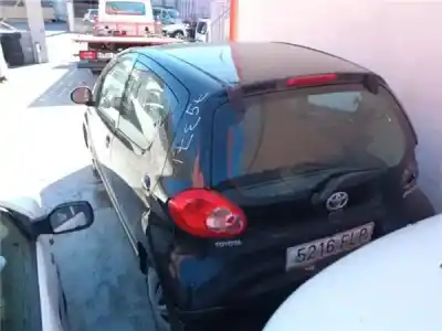 Veículo de Sucata toyota aygo (_b1_) 1.0 (kgb10_) do ano 2007 alimentado 1kr-fe