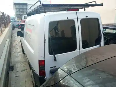 Veículo de Sucata OPEL COMBO FURGONETA/MONOVOLUMEN 1.3 CDTI 16V do ano 2011 alimentado Z 13 DTJ