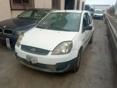 Sloopvoertuig FORD FIESTA V (JH_, JD_) 1.4 TDCI van het jaar 2007 aangedreven F6JB