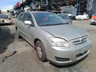 Veículo de Sucata TOYOTA COROLLA (_E12_) 2.0 D-4D (CDE120R_, CDE120L_) do ano 2006 alimentado 1CD-FTV