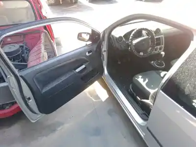 Sloopvoertuig ford fiesta v (jh_, jd_) 1.4 16v van het jaar 2005 aangedreven fxjb