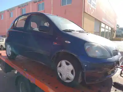 Véhicule à la ferraille toyota yaris (_p1_) 1.3 (ncp10_, scp12_) de l'année 2000 alimenté 2nz-fe