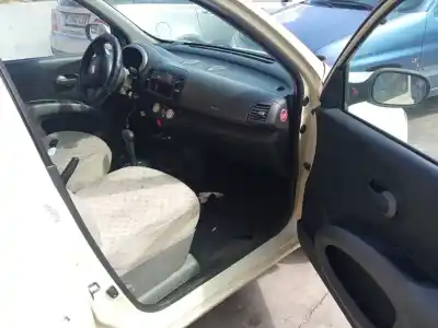 Veículo de Sucata nissan micra iii (k12) 1.4 16v do ano 2004 alimentado cr14