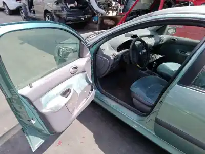Véhicule à la ferraille PEUGEOT 206 FASTBACK (2A/C) 1.9 D de l'année 1999 alimenté WJZ