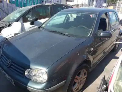 Veículo de Sucata volkswagen golf iv (1j1) 1.6 16v do ano 2001 alimentado azd