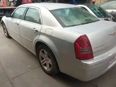 Здавання транспортного засобу chrysler 300c (lx, le) 5.7 року 2005 потужний ezb,ezd,ezh