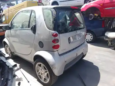 Veículo de Sucata smart fortwo coupé (450) 0.7 (450.352, 450.332) do ano 2005 alimentado 15