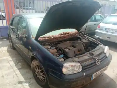 Veicolo di demolizione VOLKSWAGEN GOLF IV (1J1) 1.9 SDI dell'anno 1999 alimentato AGP,AQM