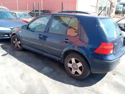 Veículo de Sucata volkswagen golf iv (1j1) 1.9 tdi do ano 2000 alimentado agr