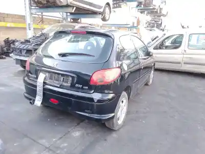 Vehicul casat PEUGEOT 206 HATCHBACK (2A/C)  al anului 2007 alimentat 8HZ