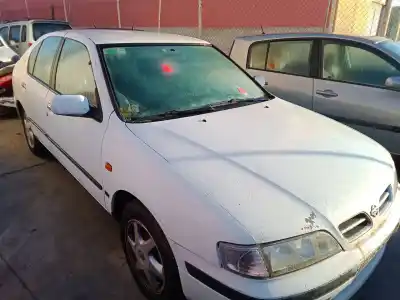 Veículo de Sucata nissan primera hatchback (p11) 1.6 16v do ano 1999 alimentado ga16de