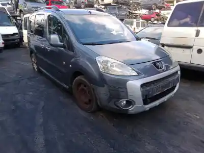 Vehicul casat peugeot partner tepee 1.6 hdi al anului 2009 alimentat 9hz