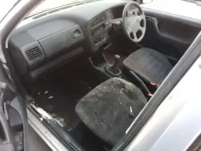 Veículo de Sucata volkswagen golf iii (1h1) 1.9 d do ano 1995 alimentado 1y