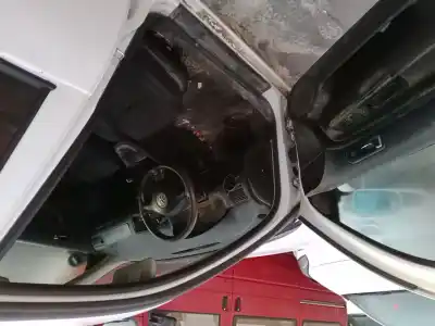 Veículo de Sucata volkswagen golf iv (1j1) 1.8 t do ano 2000 alimentado arz