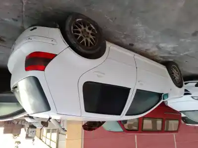 Veículo de Sucata volkswagen golf iv (1j1) 1.8 t do ano 2000 alimentado arz