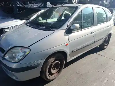 Scrapping Vehicle renault scénic i monospace (ja0/1_, fa0_) 1.9 dti (ja1u) of the year 2003 powered f9q q7