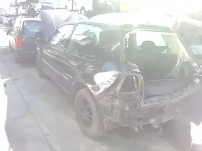 Veículo de Sucata volkswagen golf iv (1j1) 1.9 tdi do ano 2001 alimentado atd,axr