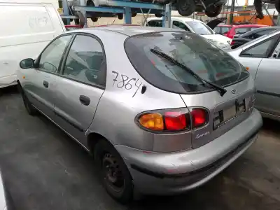 Vehicul casat DAEWOO LANOS (KLAT) 1.5 al anului 2002 alimentat A15SMS