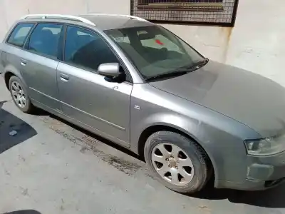 Scrapping Vehicle audi a4 b6 avant (8e5) 2.0 of the year 2001 powered alt