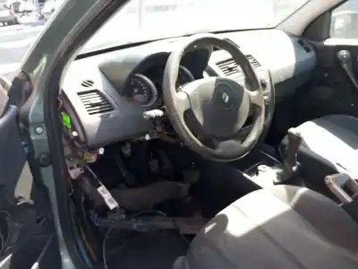 Здавання транспортного засобу renault megane ii ranchera familiar (km0/1_) 1.6 року 2004 потужний k4m 760,k4m 761 Здавання транспортного засобу renault megane ii ranchera familiar (km0/1_) 1.6 року 2004 потужний k4m 760,k4m 761