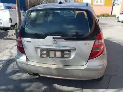 Veicolo di demolizione mercedes                                           clase a (w169)                                                                                                                                                                                                                                             a 180 cdi (169.007, 169.307)                                                                                                                                                                                                                               dell'anno 2007 alimentato om 640.940