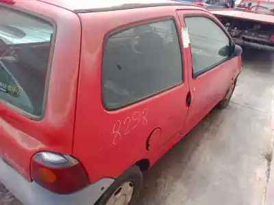 Sloopvoertuig renault                                            twingo i (c06_)                                                                                                                                                                                                                                            1.2 (c067)                                                                                                                                                                                                                                                 van het jaar 1998 aangedreven d7f 700,d7f 701