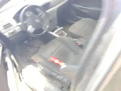 Здавання транспортного засобу opel astra h (a04) 1.9 cdti (l48) року 2005 потужний z 19 dth