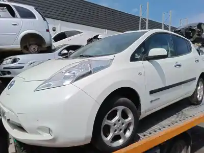Verschrottungsfahrzeug NISSAN LEAF (ZE0)  des Jahres 2016 angetrieben EM57