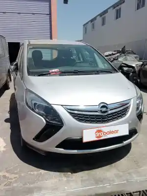 Veículo de Sucata opel zafira tourer c (p12) 1.6 cdti (75) do ano 2016 alimentado b 16 dtj,d 16 dtj
