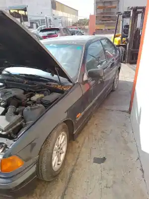 Scrapping Vehicle bmw 3 compact (e36) 316 i of the year 2012 powered m43 b19 (194e1)