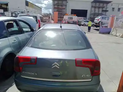 Veículo de Sucata CITROEN C5 II (RC_)  do ano 2007 alimentado RHR (DW10BTED4)