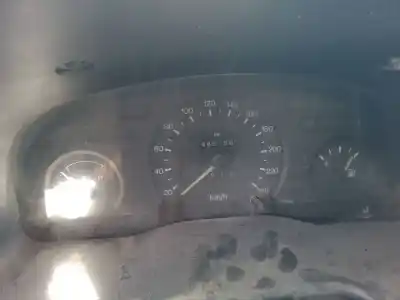 Veículo de Sucata ford transit caja/chasis (e_ _) 2.5 di (eme/l/s, ene/l/s) do ano 1999 alimentado 4hc