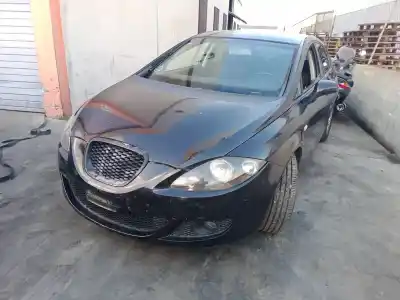 Scrapping Vehicle SEAT LEON (1P1)  of the year 2005 powered BKC
