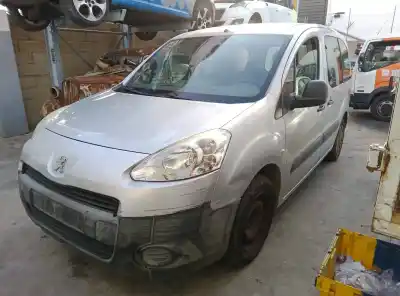 Veículo de Sucata peugeot partner tepee 1.6 hdi 90 do ano 2013 alimentado 9hj (dv6dtedm),9hp (dv6dted)
