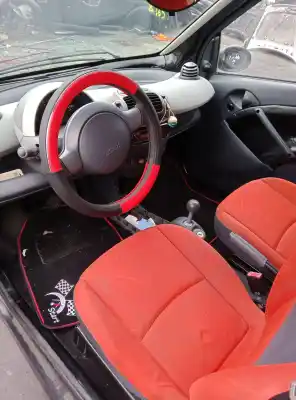 Vehicul casat smart fortwo coupé (450) 0.8 cdi (450.300, 450.301, 450.302, 450.303, 450.306) al anului 2006 alimentat om 660.940