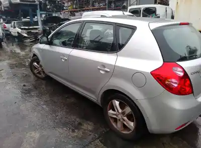 Scrapping Vehicle kia cee'd fastback (ed) 1.6 crdi 115 of the year 2007 powered d4fb