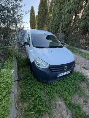 Verschrottungsfahrzeug DACIA DOKKER EXPRESS FURGONETA/MONOVOLUMEN  des Jahres 2013 angetrieben K9K 612,K9K 626,K9K 872