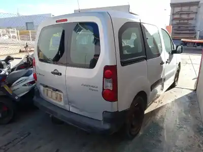 Verschrottungsfahrzeug peugeot partner tepee 1.6 hdi 90 des jahres 2012 angetrieben 9h06