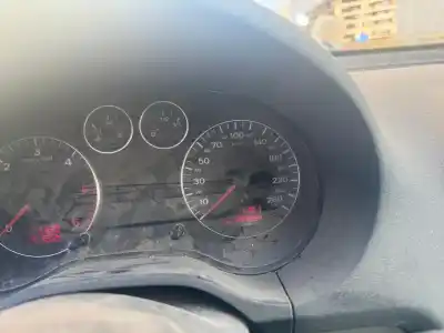 Veículo de Sucata audi a3 (8p1) 1.9 tdi do ano 2007 alimentado bxe