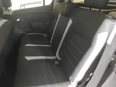 Veicolo di demolizione dacia sandero stepway essential dell'anno 2020 alimentato b4d490 / b4dg490