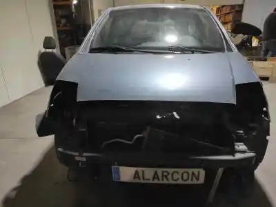 Veículo de Sucata citroen c2 furio do ano 2005 alimentado 8hz