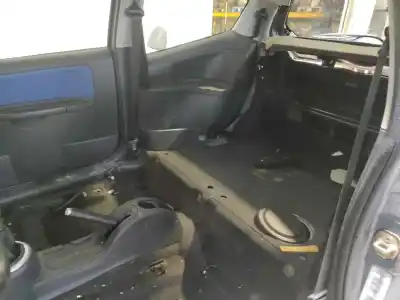 Veículo de Sucata citroen c2 furio do ano 2005 alimentado 8hz