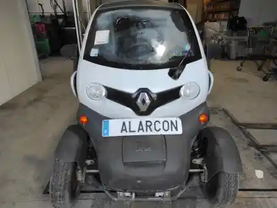 Утилизация автомобиля RENAULT TWIZY Life года 2016 питание 3CG401 / 290101239R