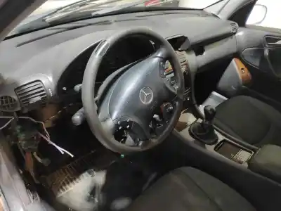 Veículo de Sucata mercedes-benz clase c (w203) familiar c 200 t cdi (203.204) do ano 2007 alimentado 611962