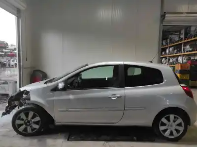 Здавання транспортного засобу renault                                            clio iii                                                                                                                                                                                                                                                   tom tom edition                                                                                                                                                                                                                                            року 2010 потужний d4f784