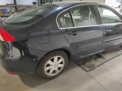 Véhicule à la ferraille renault laguna iii expression tomtom de l'année 2010 alimenté m9r744