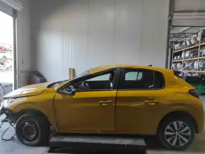 Scrapping Vehicle peugeot 208 (p2) active pack of the year 2020 powered hm05