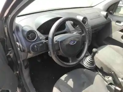 Veículo de Sucata ford fiesta (cbk) ambiente do ano 2002 alimentado fxjb