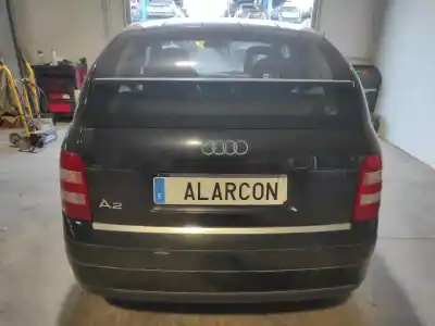 Veículo de Sucata audi a2 (8z) 1.4 do ano 2001 alimentado aua