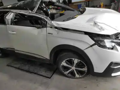 Vehicul casat peugeot 3008 allure al anului 2017 alimentat hn02